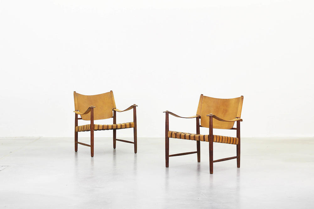 A pair of Lounge Safari Chairs